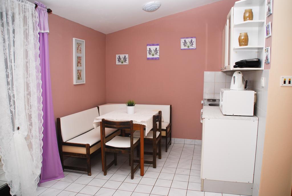 Apartments Bardak ลิทซ์ยัน ห้อง รูปภาพ